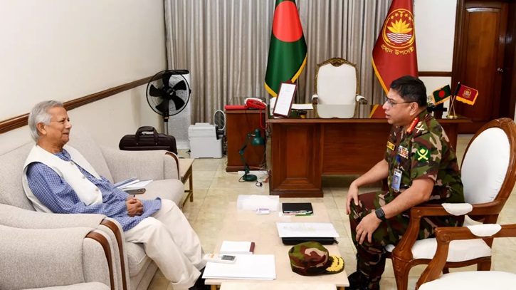 Army Chief meets Chief Adviser