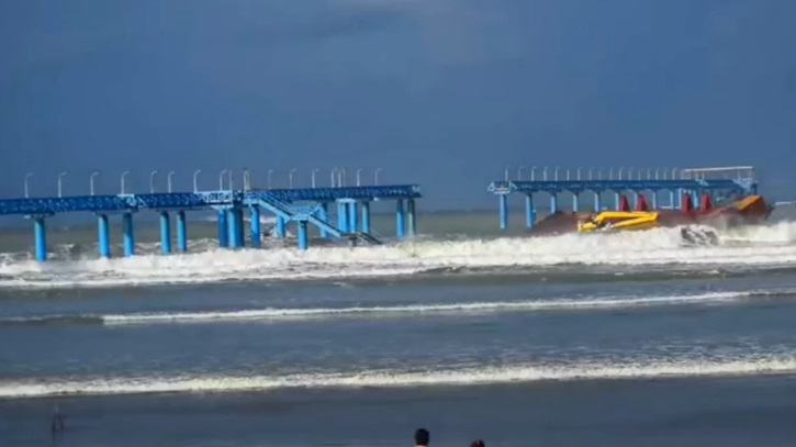 Cyclone Dana: Hit by barge, Navy jetty destroyed in Cox’s Bazar