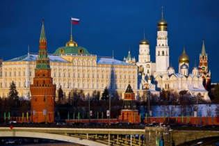Kremlin warns US of ’consequences’ after Crimea strike