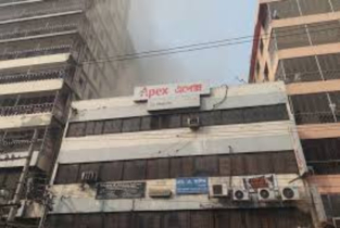 Fire breaks out at a building in Dhaka’s purana paltan