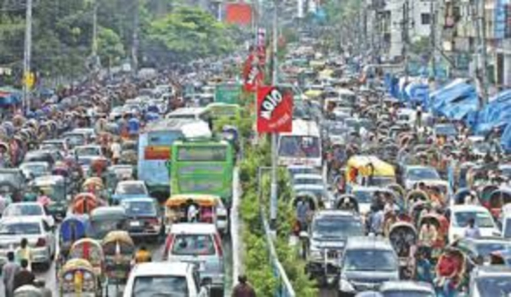 Traffic chaos grips Dhaka: Bijoy Sarani, Karwan Bazar, see severe congestion