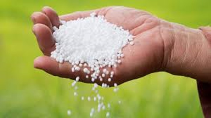 Import of excess fertilizer compared to demand, loss 720 crores